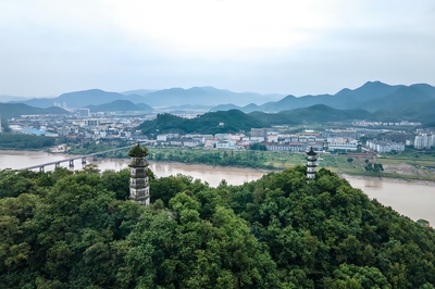 臨海最奇特的山 高百余米坐擁四座古塔，藏臺(tái)州唯一元塔